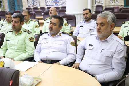 دیدار فرماندهان فراجا با نماینده ولی‌فقیه در استان — تصویر 5