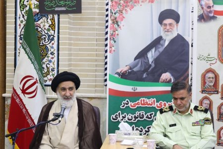 دیدار فرماندهان فراجا با نماینده ولی‌فقیه در استان — تصویر 11
