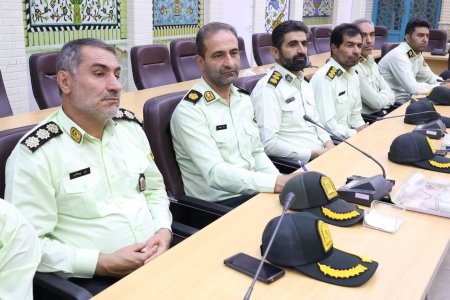 دیدار فرماندهان فراجا با نماینده ولی‌فقیه در استان — تصویر 15