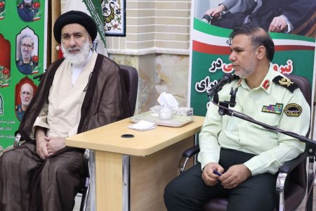 دیدار فرماندهان فراجا با نماینده ولی‌فقیه در استان — تصویر 18