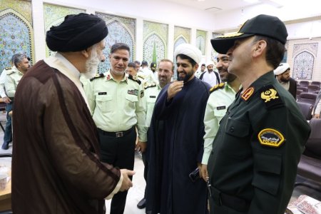 دیدار فرماندهان فراجا با نماینده ولی‌فقیه در استان — تصویر 3